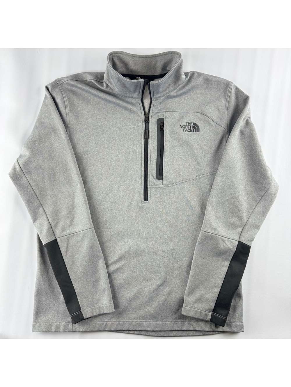 The North Face Men’s Large Gray Full Zip Sweater